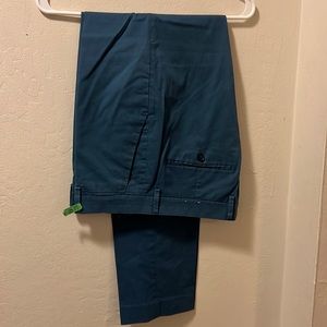 Men’s navy blue slim dress pants, super stretchy!